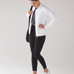 Lululemon Women’s White “Embrace The Space” Relaxed Fit Blazer/Jacket - Size 10